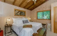 Cozy Chalet in the Woodshttp://Www.Innsbrook-Resort.Com/ - Chalets