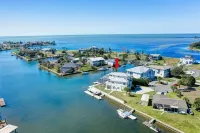 Seascape - WHOLE HOUSE 360 water views, pool, gulf