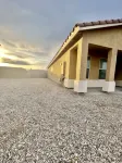 Beautiful New 4 Bedroom, 2 Bath River Getaway Home, close to Casinos - 4つ星