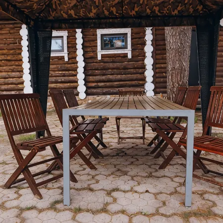Utiny Ray Hotel