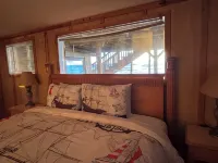 Purple Moon #3 - Beautiful Beachfront home with private access to the beach - Homestays
