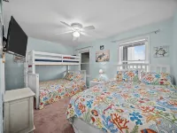Ocean Front! Captains Quarters--2 bed 2 bath ocean front condo - balcony
