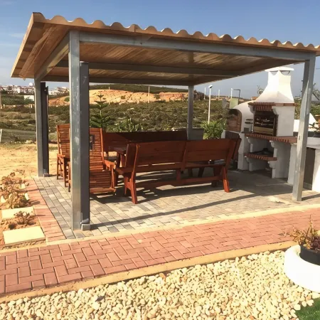 Your dream home with a distant view