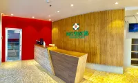 Two Seasons Executive Suites - Bãi đậu xe