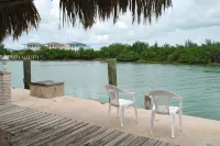 4 Bedrooms,large private pool,Great fishing!!! - Wifi