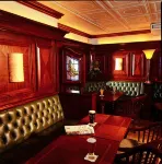 Seven Oaks Hotel - bar