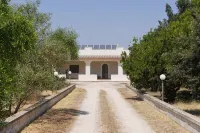 Indipendent Semi-Detached Villa in the Countryside, Surrounded by Greenery - 3-Star