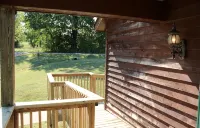 Stones Throw from Giant City Park, Wineries, Hiking, Biking, Hunting and more. - Chalets