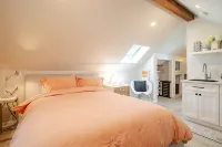 Studio Apartment at The Shire - Cape Cod - Apartments
