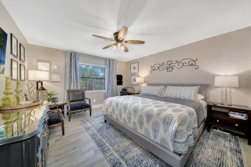 Exceptional Pool Home in Vero Beach - プール