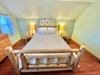 The Stone Cottage! Private with incredible views of the River and Mountains. - 3-Star