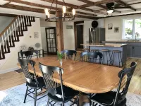 The Farmhouse - 15 minutes from Colgate - Homestays