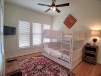 Charming Three Bedroom Home In Liberty Hill - de charme