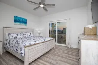 Close to Beach Access~OceanViews~Hot Tub~Pet Friendly! - Parvekkeita
