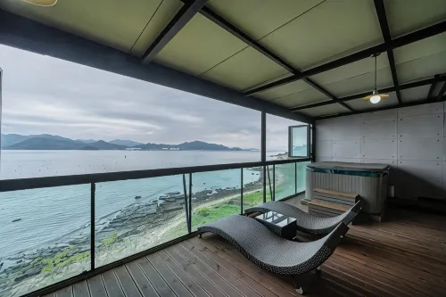 Namhae Inngallery Pension - 4 tähden