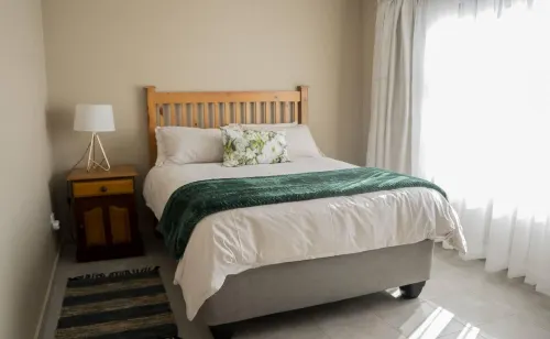 No4 Airville Slate,9 min Drive to Cresta Mall - Condos