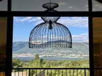 LUXURY STONE VILLA, INFINITY POOL, STUNNING SEA & MOUNTAIN VIEWS OVER BOKA BAY - غرفة مطلة على الجبل