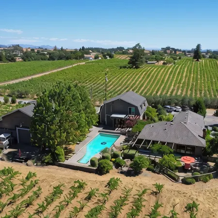 Experience Limerick Lane Cellars at our Vineyard Farmstay Retreat in Healdsburg