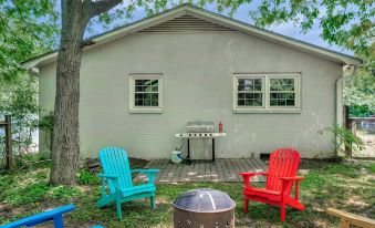 Bright & Cheery Bungalow - Mins to Downtwn Fort Mill