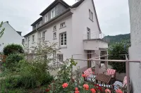 Vacation home for families or friends, dogs welcome - balcon