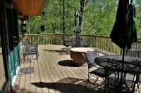 Serenity on Cedar-Lakefront Cabin- 10 Boats-Swim/Fish/Boat, Starlink Coming Soon - Boutique