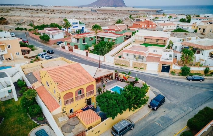 Los Amigos Nest Hostel