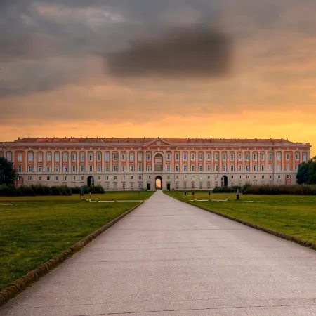 Caserta Deluxe Bis