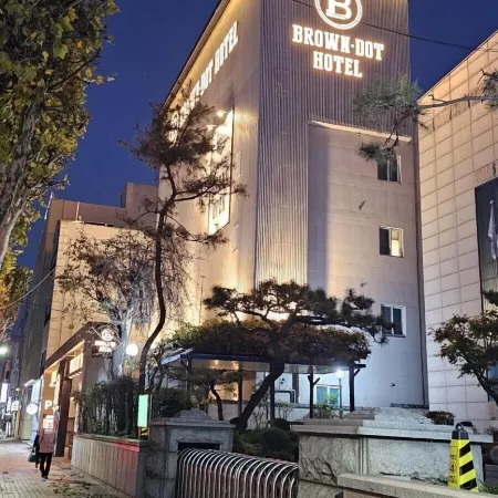 Daegu Daemyeongdong Brown Dot Seongdangmot Branch