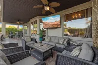 Private Resort Retreat - Pool, Hot Tub, Sauna & Games - 4-Star