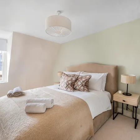 Boutique Bath Apartment, Close to Shops - VAT Q