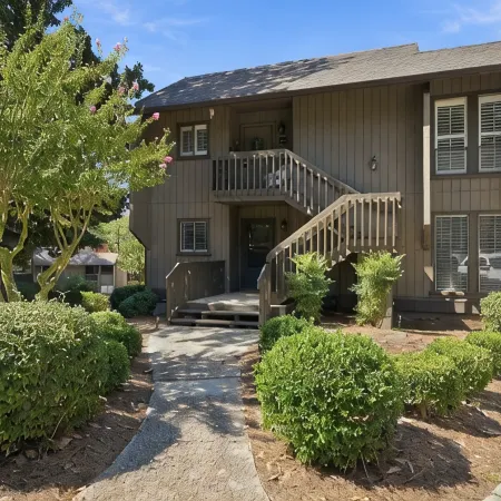 Beautiful Renovated Pinehurst Condo I 2 Bedroom/ 2 Bath I Pool I Sleeps 4