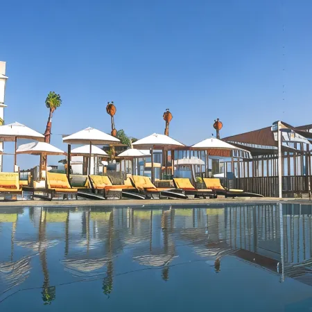 Rotana Corniche