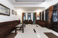 RedDoorz Near Gajah Mada Park Medan - Homestays