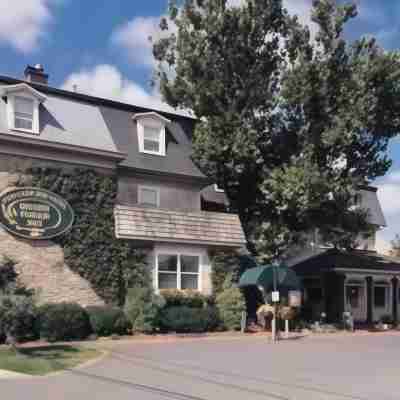 Golden Plough Inn at Peddlers Village Hotel Exterior