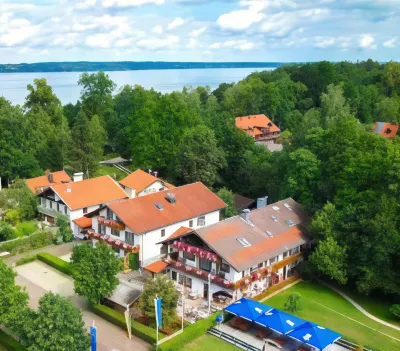Hotel Landgasthof Schöntag Hotels in Tutzing