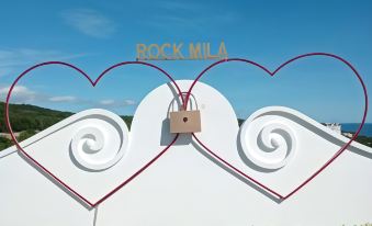 Rockmila Hotel