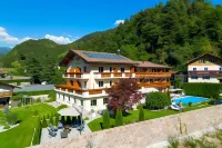 Hotel Bischofhof - Bistro Jasmin Hotels in Sarntal
