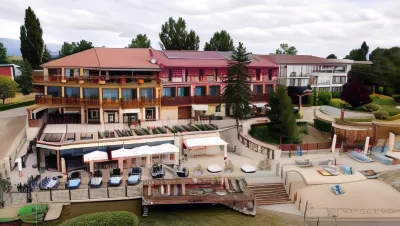 Apartmánový Wellness Garni Hotel Relax Hotels in Сенец