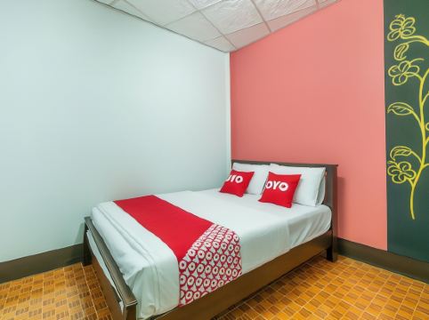 OYO 608 Maleena Home