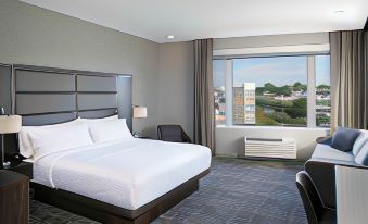 Staybridge Suites Boston Logan Airport - Revere