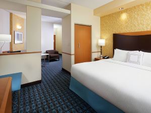 Fairfield Inn & Suites Cumberland