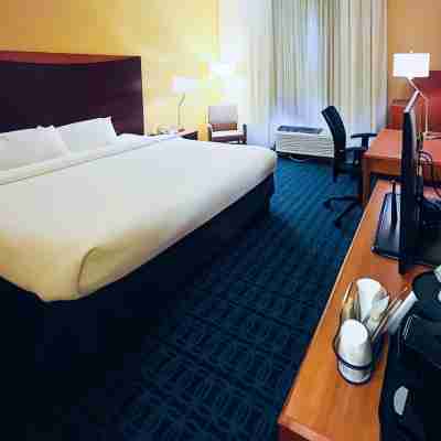 Comfort Inn & Suites Olathe - Kansas City Rooms