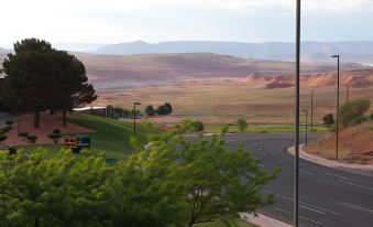 Travelodge by Wyndham Page, View of Lake Powell