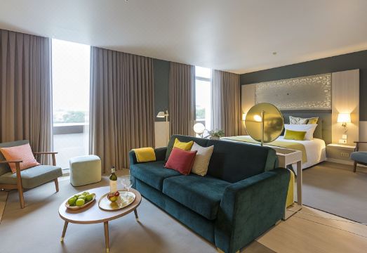 호텔 에스트렐라 데 파티마의 깔끔한 로비 공간