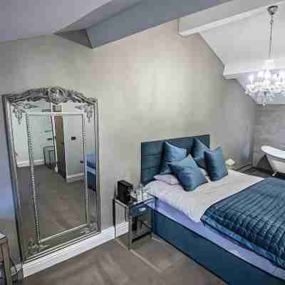 The George Wright Boutique Hotel, Bar & Restaurant Rooms