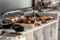 Grands Suites Hotel Residences and Spa - breakfast
