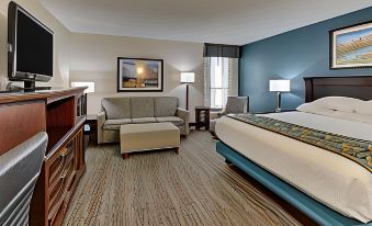 Best Western Plus Indianapolis North at Pyramids