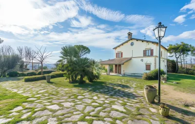 Villa Bentivoglio - Holiday Home with Swimming Pool