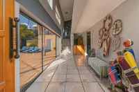 Overmeer Guest House Hotels in Simola Golf and Country Estate