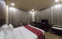 Narita Hotel Tangerang Hotel dekat Gerbang & Balai Warga Bumi Padjajaran 3 (Blok ABCDE)